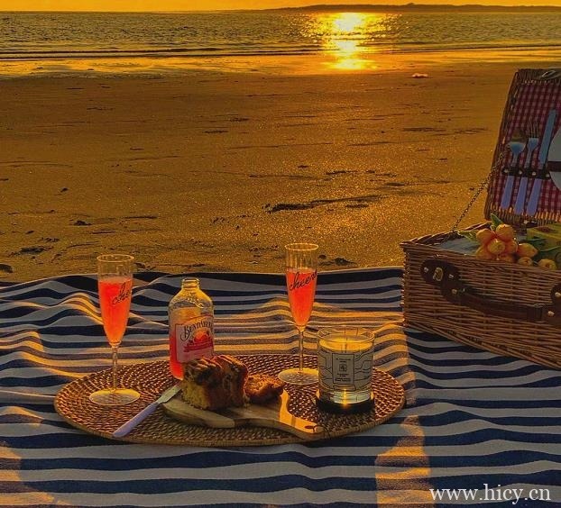 清新脱俗的搞怪朋友圈文案插图2 清新脱俗的搞怪朋友圈文案