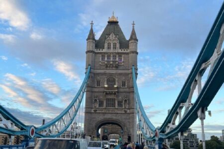 读一次就能震撼到你的人间清醒文案句子插图1 读一次就能震撼到你的人间清醒文案句子