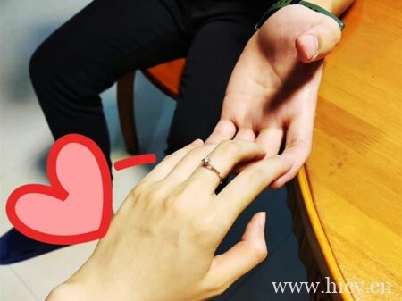 万里挑一的高级小众文案短句插图1 万里挑一的高级小众文案短句