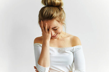 暗示自己很委屈的文案,不为等你,只是等自己放弃。插图1 暗示自己很委屈的文案,不为等你,只是等自己放弃。