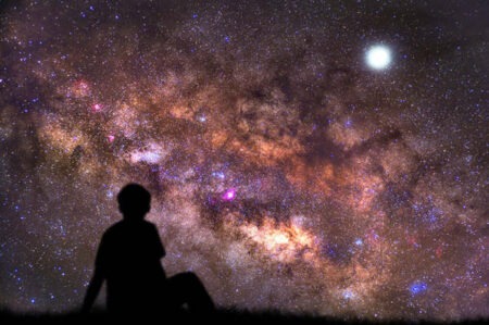 最近朋友圈刷屏的高级感文案句子，句句有意思