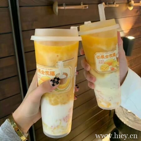 30句有一点油腻的甜甜恋爱文案句子