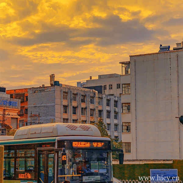 听周杰伦新歌的心情文案句子插图1 听周杰伦新歌的心情文案句子