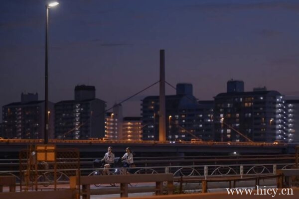 emo伤感文案 深夜让你瞬间破防的emo句子