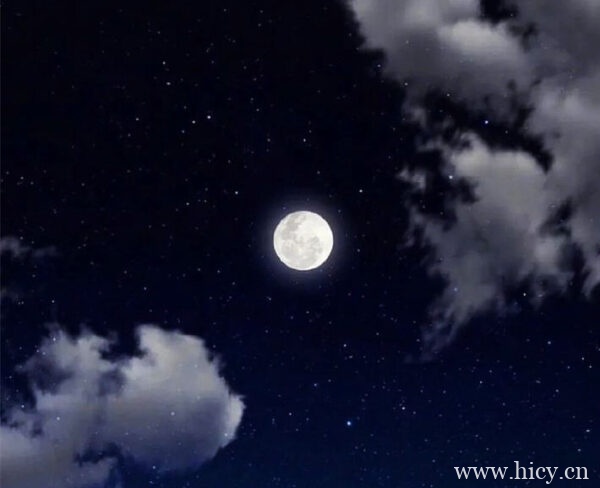超级月亮文案 关于月亮的浪漫句子插图1 超级月亮文案 关于月亮的浪漫句子