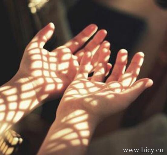 干净励志的神仙文案 网易云里的宝藏文案插图1 干净励志的神仙文案 网易云里的宝藏文案