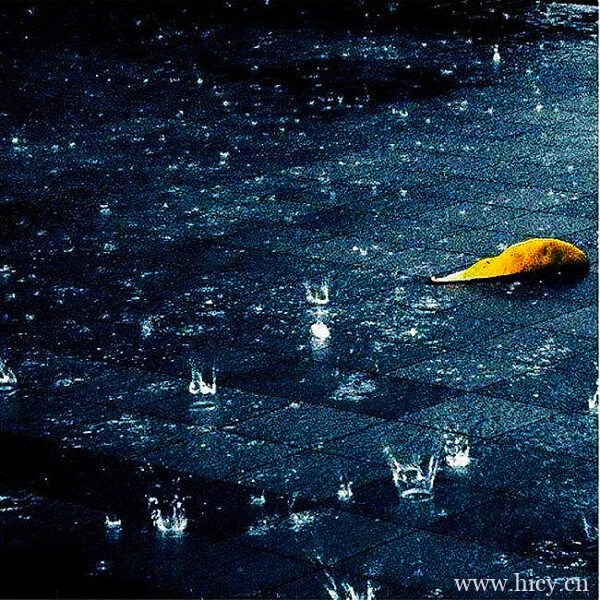 朋友圈文案 | 2022寒假下雨的心情句子文案插图3 朋友圈文案 | 2022寒假下雨的心情句子文案